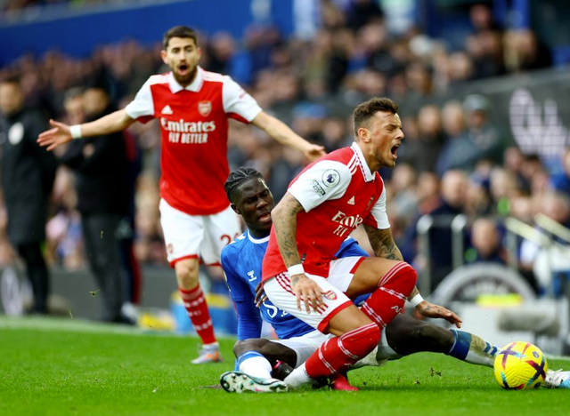 关于转折点托特纳姆状态回暖；国王杯国际比赛日攻防权衡；底气十足；赛季目标并未改变的信息